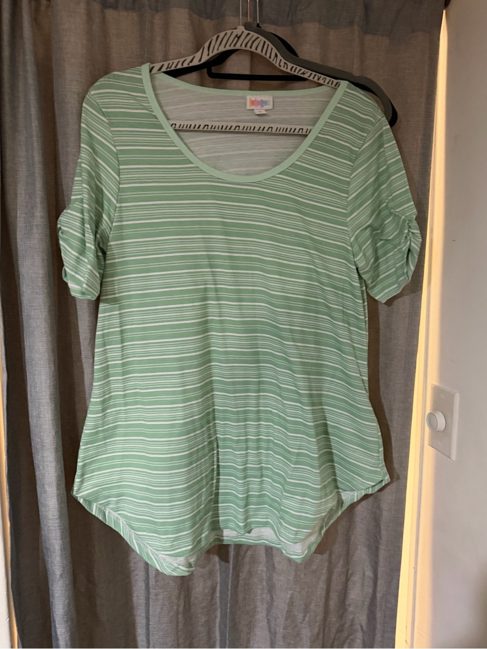 LuLaRoe Morgan Flare Blouse